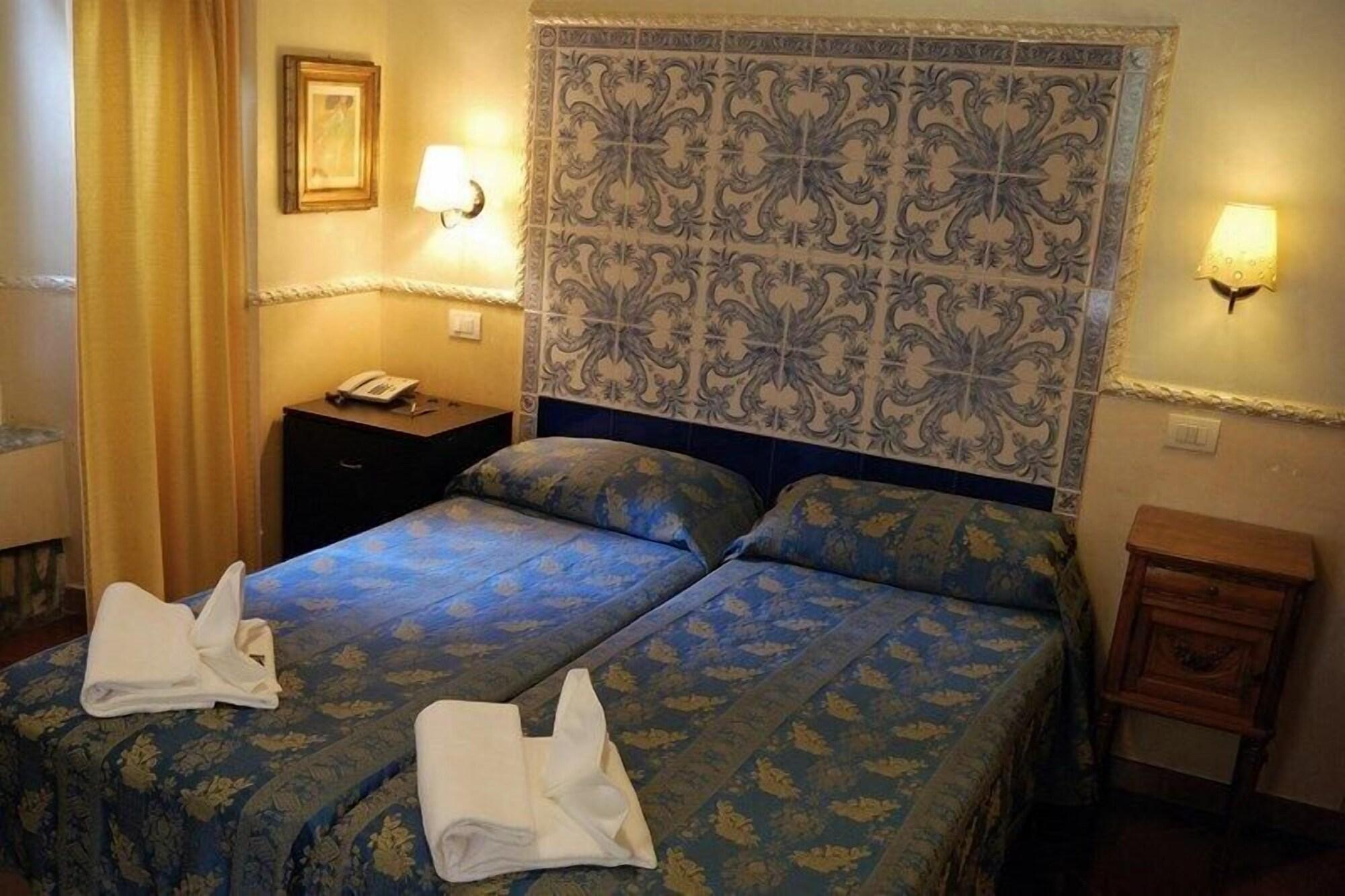 Hotel Picasso Rome Exterior photo