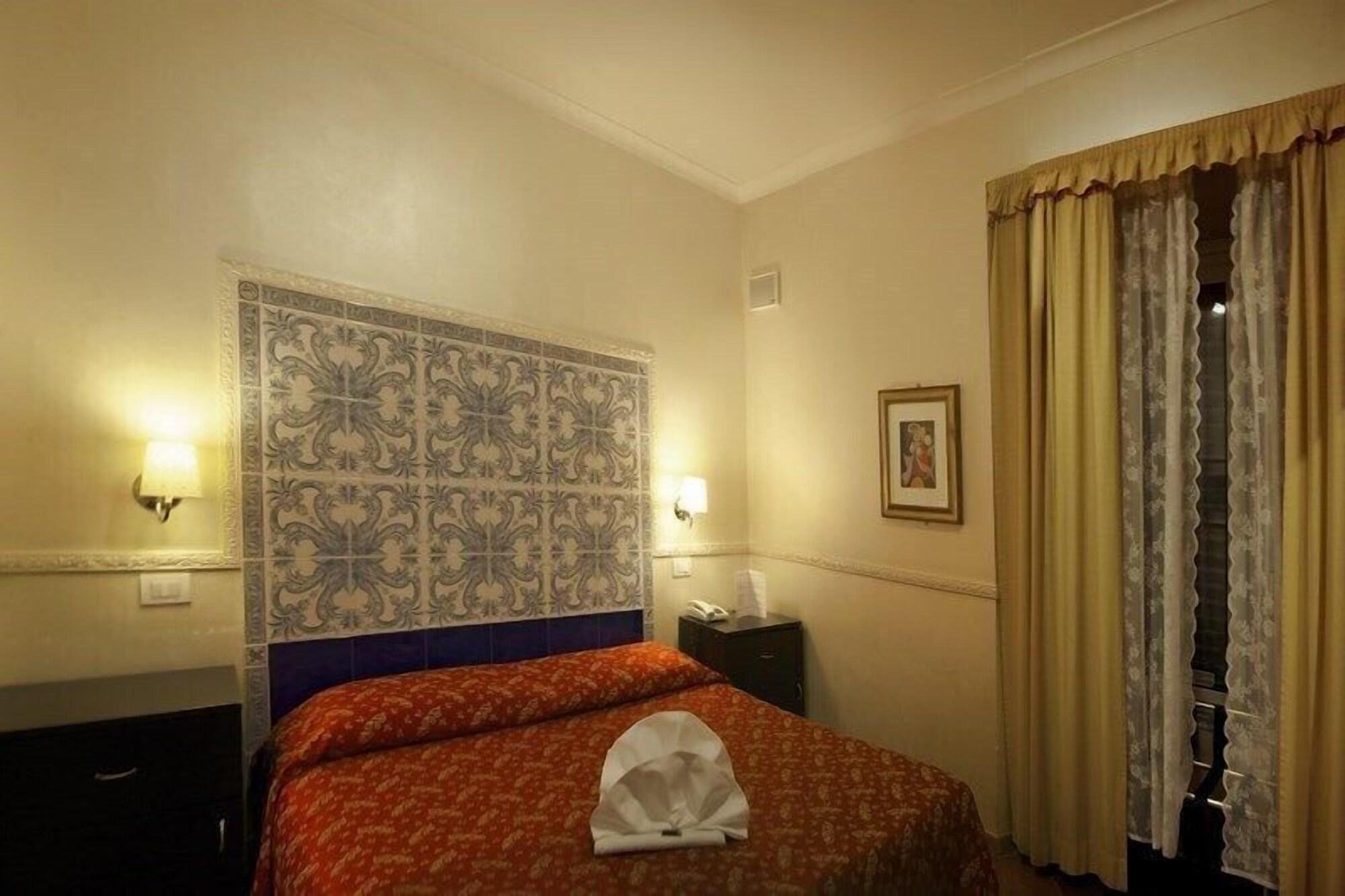 Hotel Picasso Rome Exterior photo